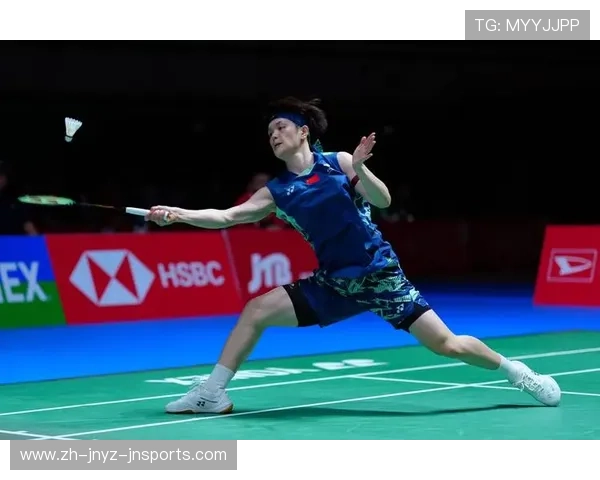 羽毛球如何判断球方向